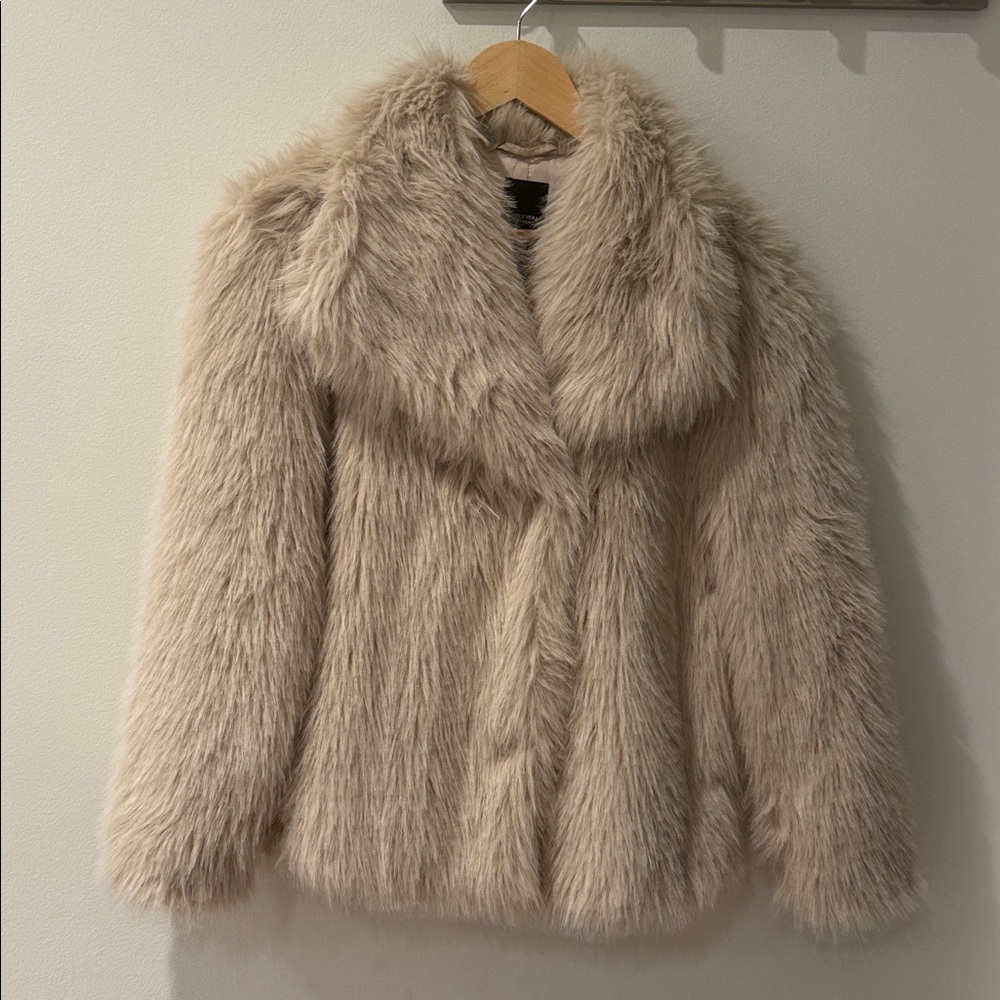 Simply Vera Vera Wang Tan Teddy Jacket